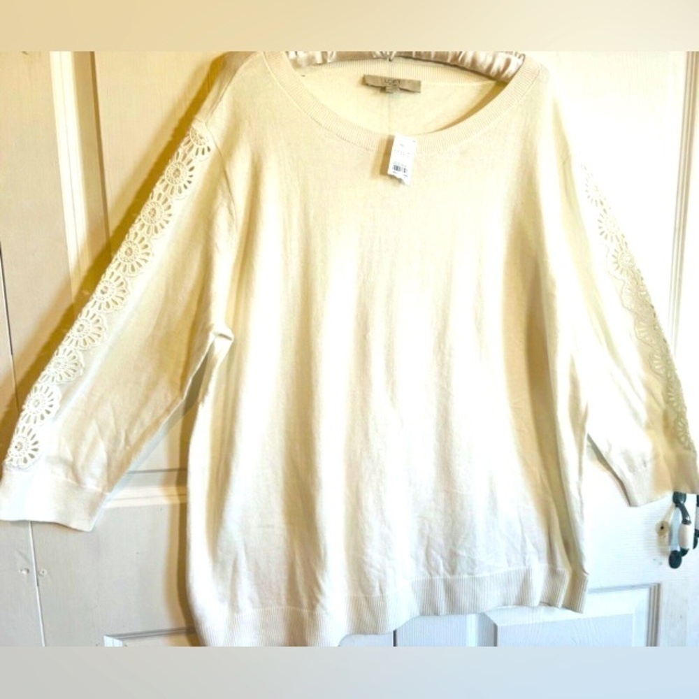 Loft cream sweater with embroidered cut out flowers on sleeves size M